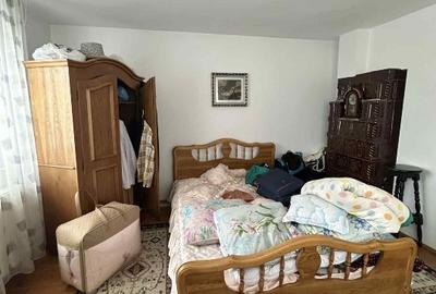 Casa + Livada in Borzesti - 11