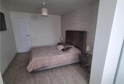 Apartament cu 3 camere decomandat în Central - 6