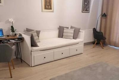 Garsonieră decomandată, mobilată în Florești