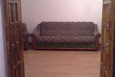 Apartament cu 2 camere decomandat în Piața Nouă - 3