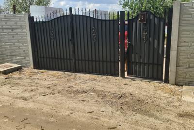 Casă cu 3 camere în Puțuri - 1