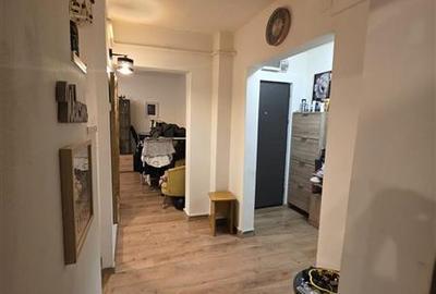 Apartament cu 2 camere decomandat, mobilat în Republicii - 4