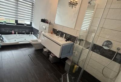 COMISION 0!!! Vila deosebita , 225mp utili, 1000mp teren, Floresti COMISION 0!!! Vila deosebita , 225mp utili, 1000mp teren, Floresti - 8