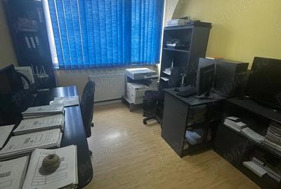 Spațiu comercial, de 12 mp, în Central - 1