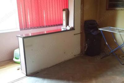3 camere confort 1 etaj 2 Circumvalatiunii 1 langa McDonalds suprafata utila 66 mp + 5 mp balcon - 8