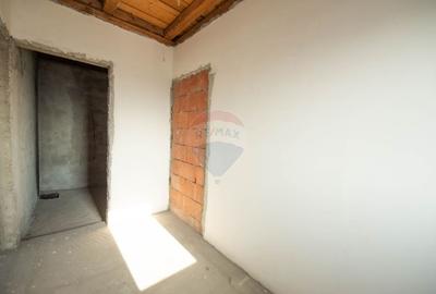 Casă cu 20 camere cu Teren 1395 Mp în Manolache - 60