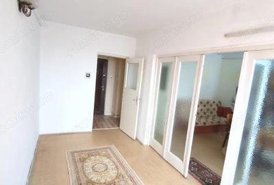 Apartament cu 3 camere decomandat în Micro 39 - 3