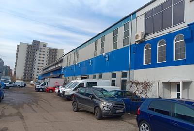 Teren de 5000 mp, în Titan - 9