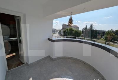 Apartament cu 4 camere decomandat în Banu Mărăcine - 4