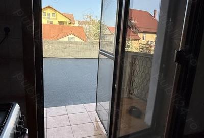 Garsonieră decomandată în Lipovei