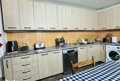 Apartament cu 4 camere decomandat în Burdujeni - 8