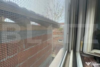 Casă cu 7 camere cu Teren 840 Mp în Central - 16