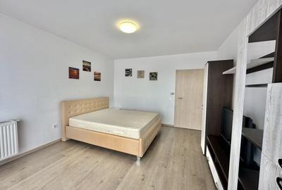 Garsonieră decomandată, mobilată în Tractorul - 3