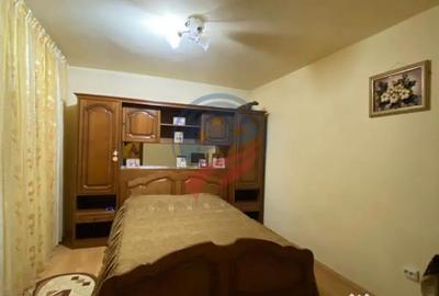 Casă cu 7 camere cu Teren 720 Mp în Bordei - 16