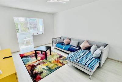 Apartament cu 2 camere decomandat, mobilat în Tractorul - 12