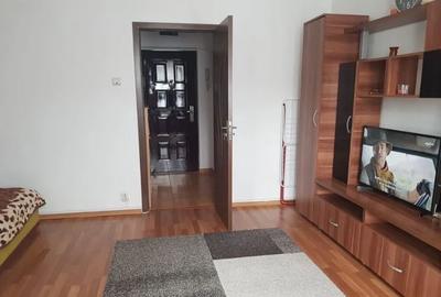 Garsonieră semidecomandată în Titan - 1