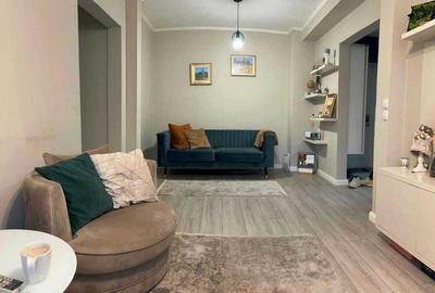 Apartament 4 camere in zona Calea Floresti