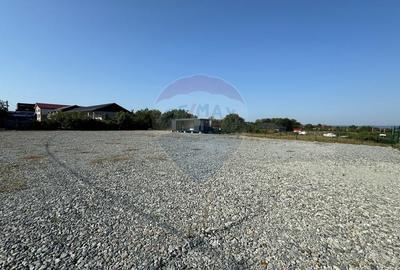PLATFORMA DE INCHIRIAT parc auto, depozit de materiele - 9