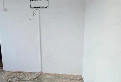 Vand garsoniera renovata recent - 2