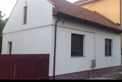 Casă cu 2 camere cu Teren 400 Mp în Pârneava - 2