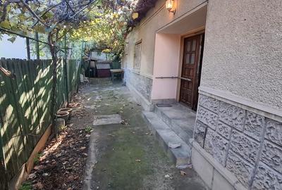 Zona Anda  Casa 3 camere , teren 431mp - 2