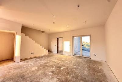 Duplex cu 4 camere cu Canalizare în Moșnița Nouă - 4