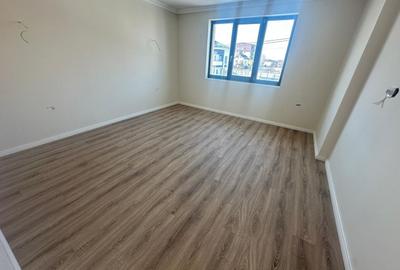 Casă individuală cu 5 camere cu Canalizare în Central - 10