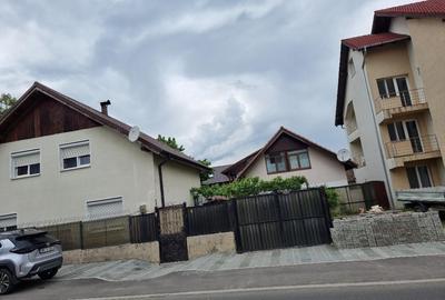 Casă cu 5 camere cu Teren 400 Mp în Băile 1 Mai - 14