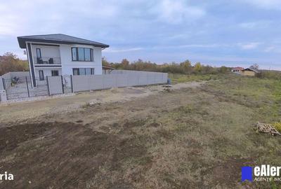 Teren de 397 mp, în Ștefăneștii de Jos - 2