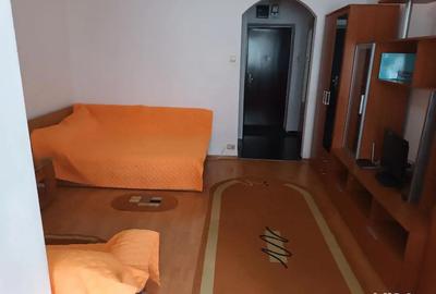 Inchiriez garsoniera 34mp vis a vis de Cimitirul Armenesc - 4