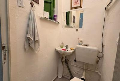 Apartament de vanzare 3 camere | 68 mp | Central - 18