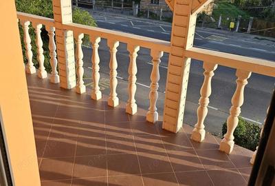 Casă cu 5 camere cu Teren 400 Mp în Nord - 1