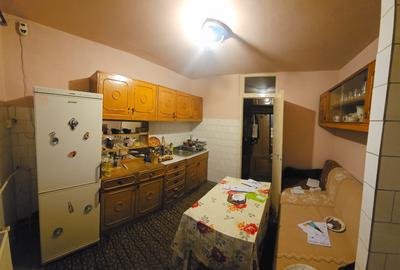 Apartament 2 camere - Zona  Buziasului - 4