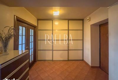 Apartament cu 2 camere decomandat, mobilat în Decebal - 9