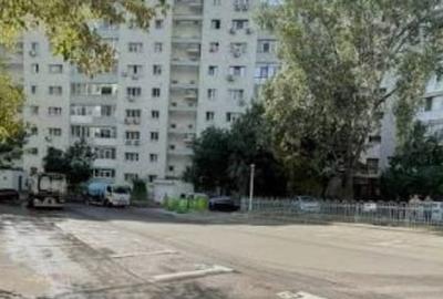 Apartament cu 3 camere semidecomandat în Dristor - 2