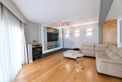 Casă cu 14 camere cu Teren 360 Mp în Central - 22