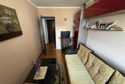 Apartament 3 camere, Piata Sud, etaj 3, renovat si mobilat complet - 9