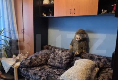 Apartament de vanzare, cu 4 camere, 4 balcoane, 75 mp, zona - 10