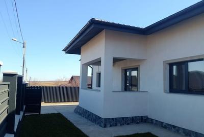 Casă cu 3 camere în Central - 5