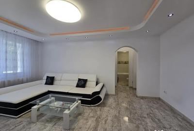 Apartament cu 3 camere semidecomandat în Calea Galați - 4