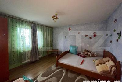 Casă cu 8 camere cu Garaj în Miroslava - 14
