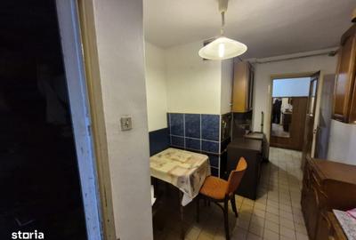 Apartament cu 3 camere în UTA - 3
