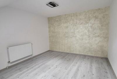 Casă cu 4 camere în Bascov