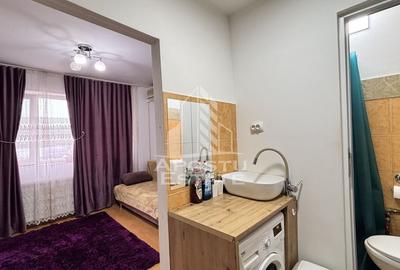 Garsoniera cocheta, mobilata si utilata, etaj intermediar, zona UMT - 6