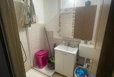 Vând apartament decomandat 2 cam 42 mp, 100 m metrou Romancieri amenajat complet - 12