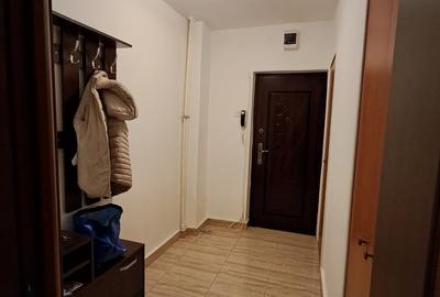 Garsonieră semidecomandată în Titan - 2