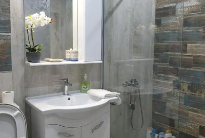 Garsonieră decomandată în Central