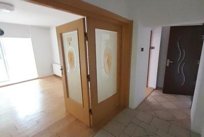 Ofertă rară/Sincai-  un intreg palier de bloc , 196mp, etaj 2/8, - 2