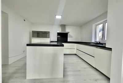 Casă individuală cu 5 camere cu Canalizare în Hălchiu - 2