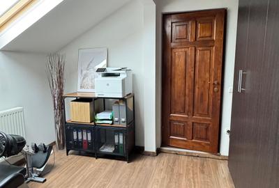 Casă individuală cu 6 camere cu Canalizare în Bucureștii Noi - 14